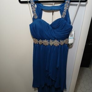 NWT sequened neckline and waist areas prom dresd